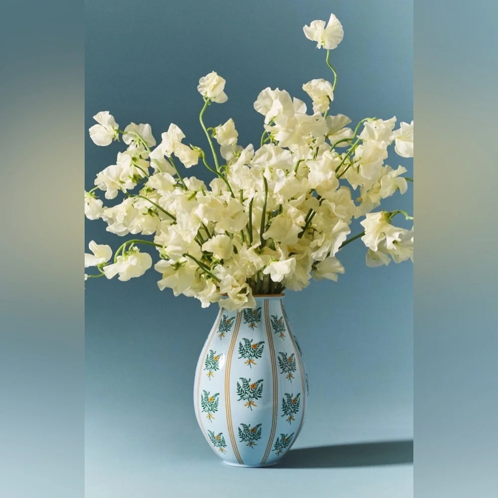Anthropologie Cottage Leaf Vase - Picture 2 of 5